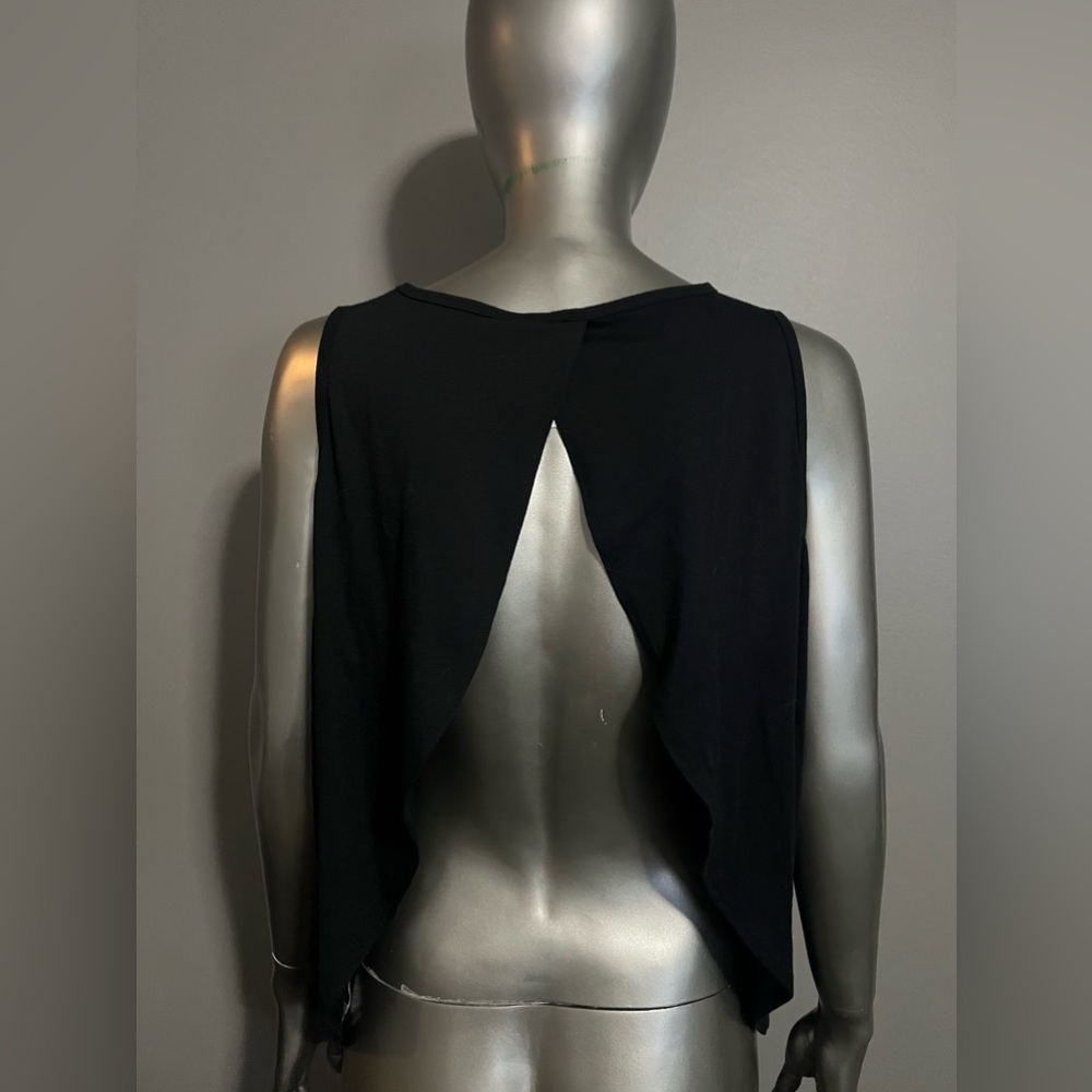 Fabletics Open Back Tank - Picture 2 of 2